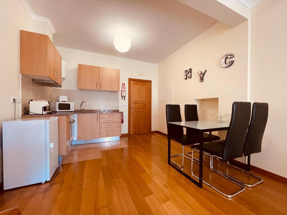 Apartamentos Da Carreira フンシャル エクステリア 写真