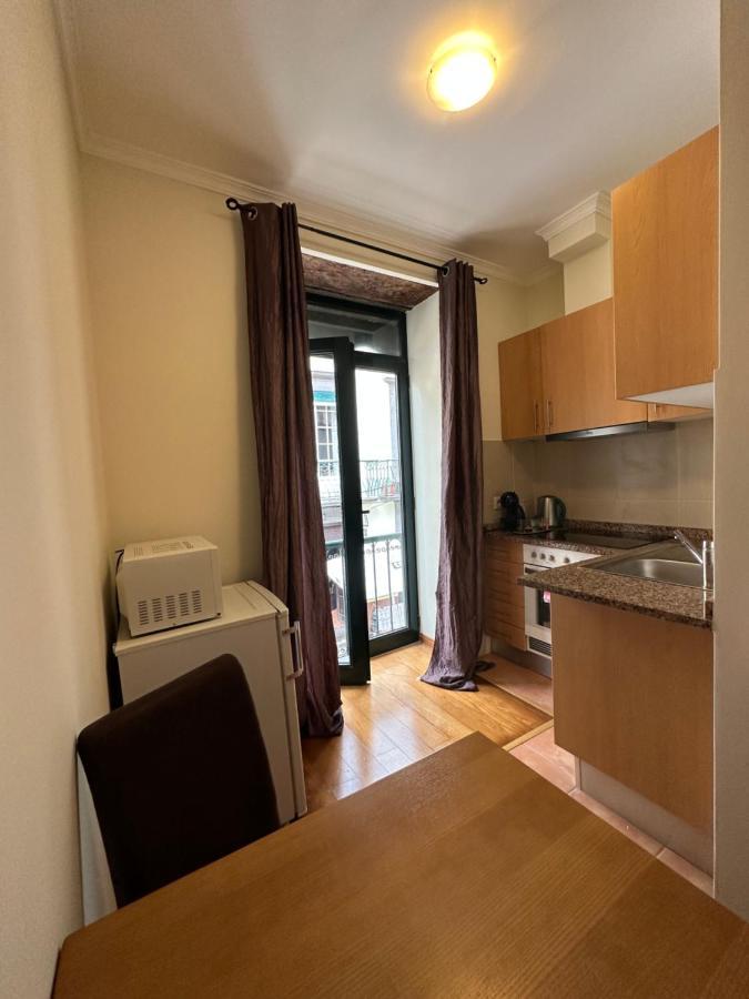 Apartamentos Da Carreira フンシャル エクステリア 写真