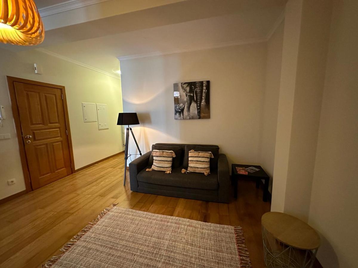 Apartamentos Da Carreira フンシャル エクステリア 写真