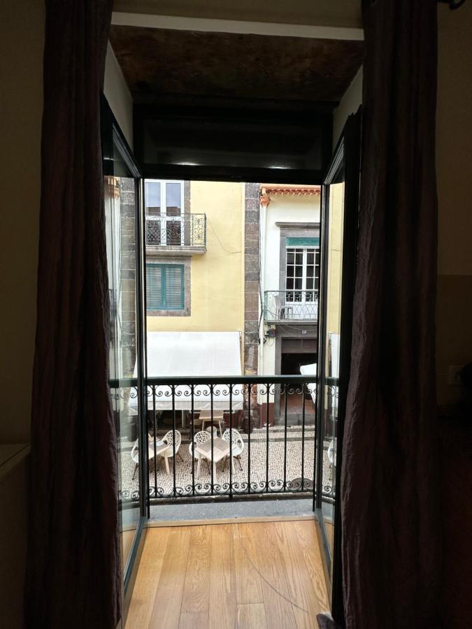 Apartamentos Da Carreira フンシャル エクステリア 写真